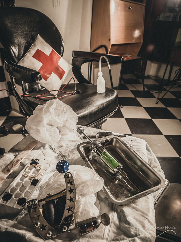 Tattoo shop — photographies de Samten Norbù