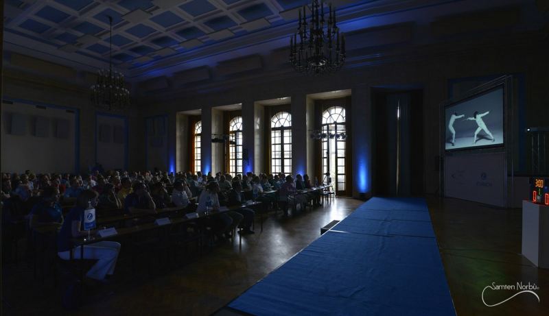 Corporate — photographie de Samten Norbù