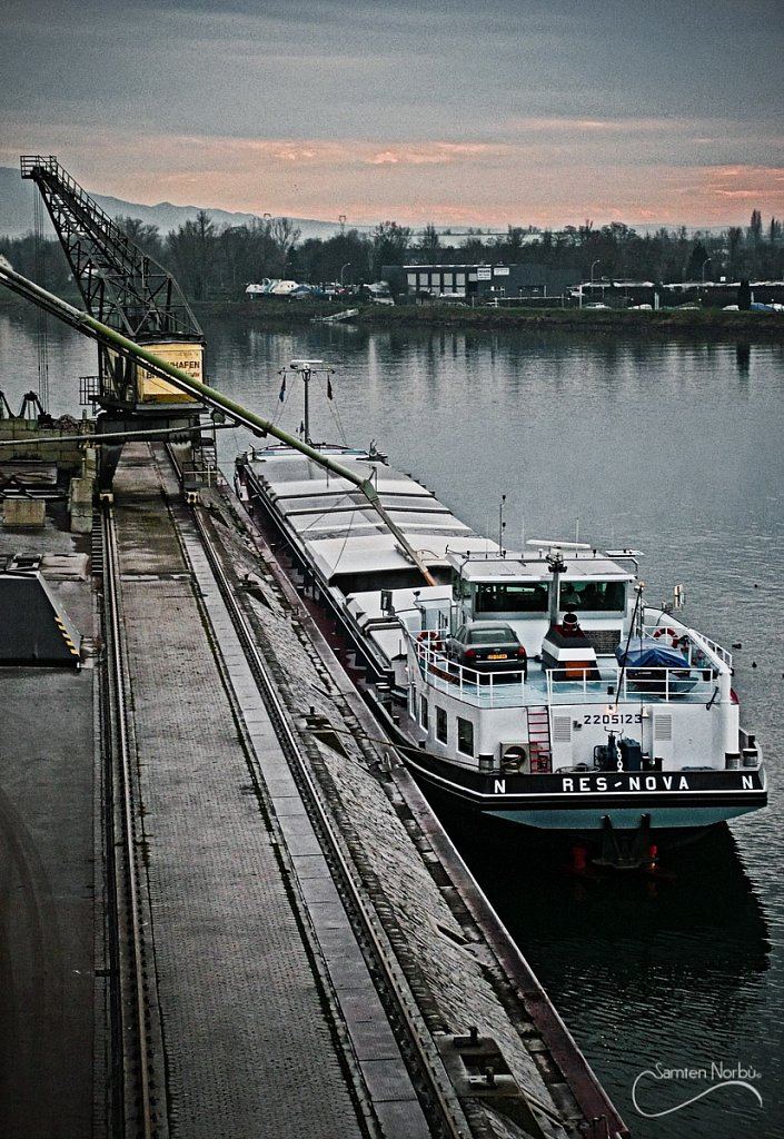 La vie du Rhin — photographie de Samten Norbù
