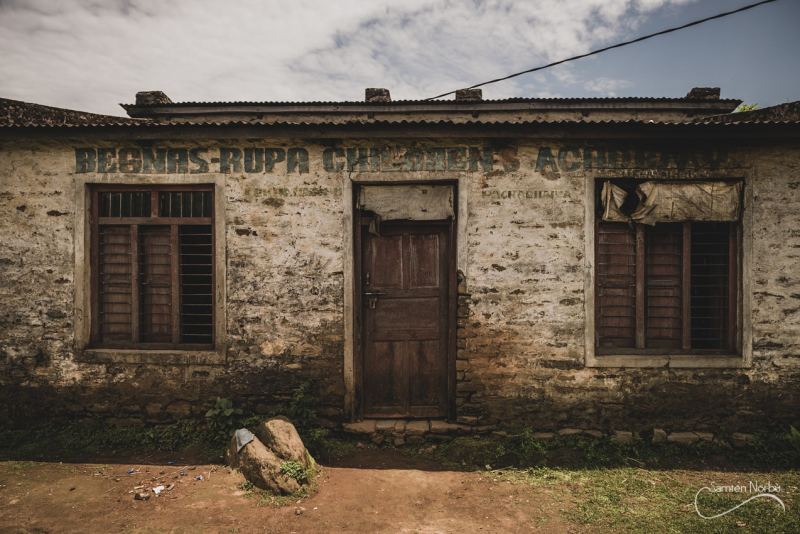Nepal - Rupa Lake — photographie de Samten Norbù