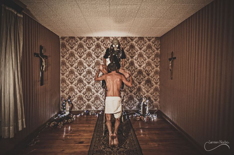 Profanity (NSFW) — photographie de Samten Norbù